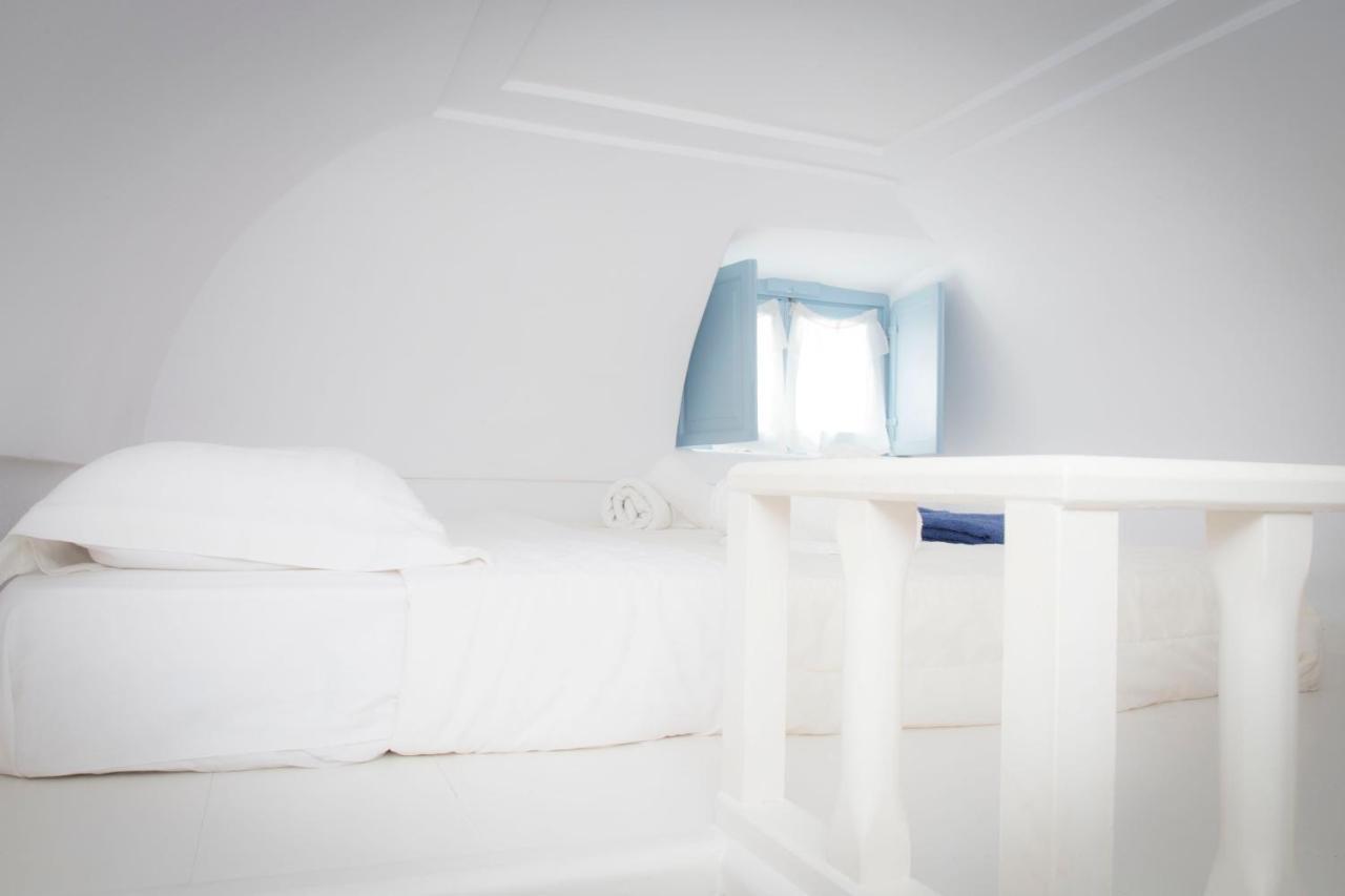 Linos Suites Emporio  Екстериор снимка